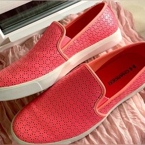 UA Dj Pink ‘Brilliance’ Slip Ons
 Genuine Leather Uppers, Sz 10, Worn 2x